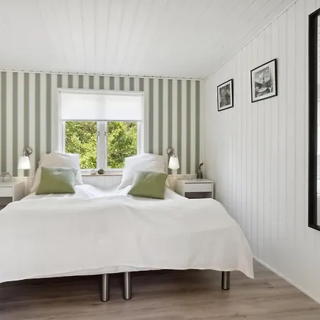 Ferienhaus Thorlak - 860m From The Sea By Interhome